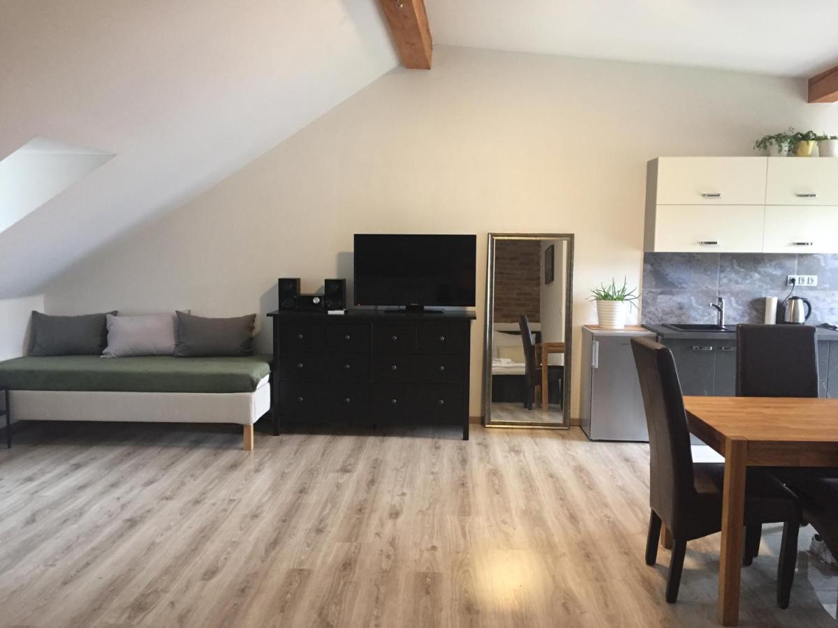 Penzion Lednice Extérieur photo